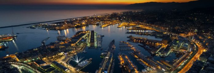 Genova Panoramica notturna ph MerloFotografia