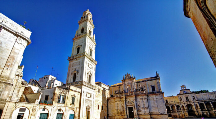 Lecce, ricami di pietra lecce barocca